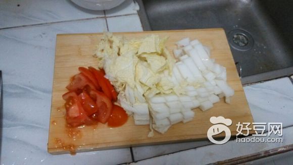 虾皮西红柿白菜疙瘩汤
