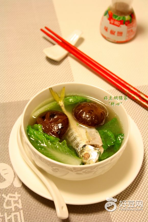 香菇小白菜鱼汤