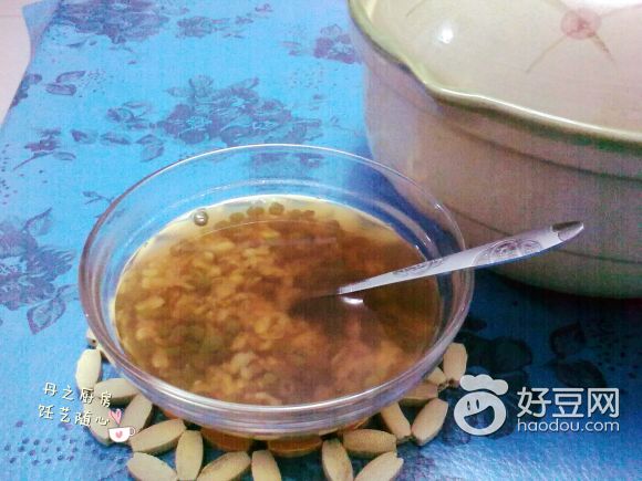 砂锅冰糖绿豆饮