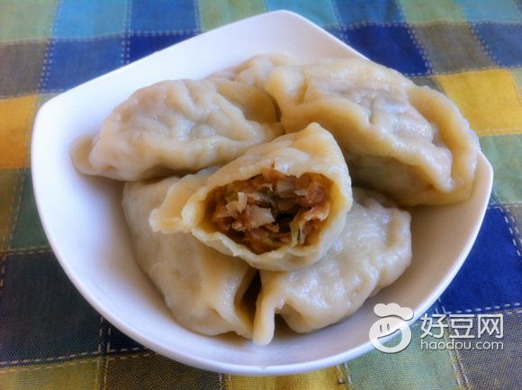 酸菜猪肉水饺