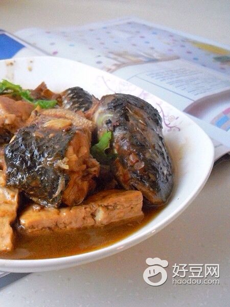 梭鱼炖豆腐