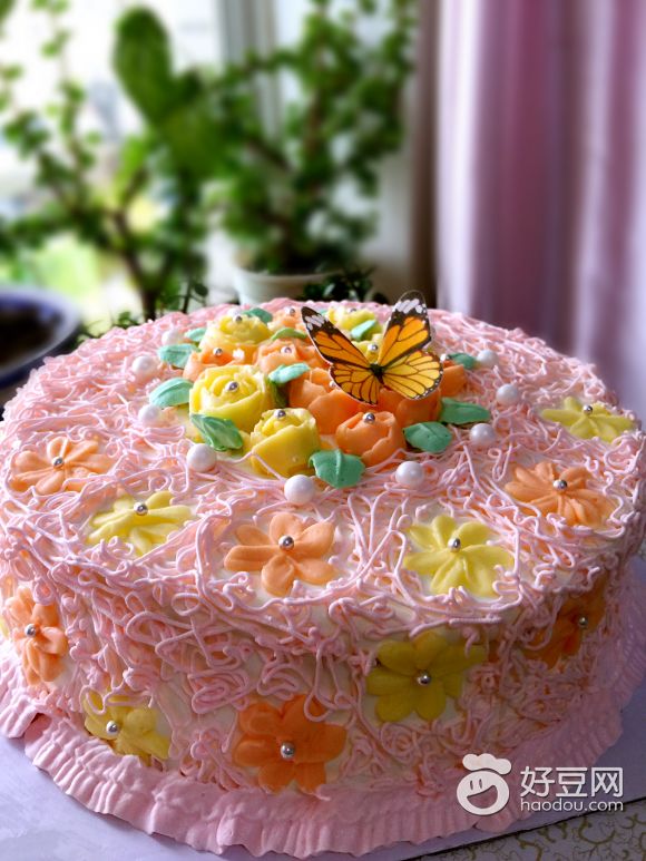 蝶恋花生日蛋糕