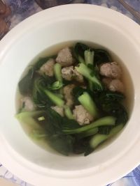 小白菜肉丸汤