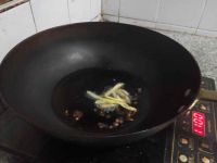 黄豆芽炒肉