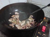 黄豆芽炒肉