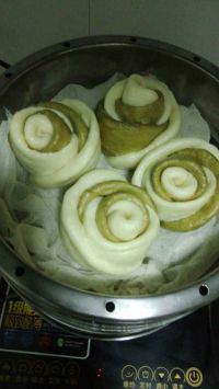玫瑰奶香抹茶馒头