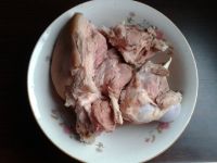 萝卜蹄髈汤