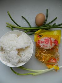 萝卜干炒饭