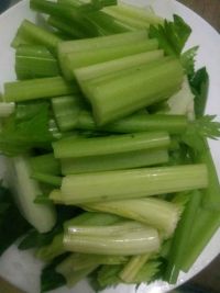 芹菜炒香干