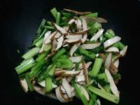 芹菜炒香干