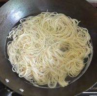 鱼香肉丝酱拌面