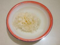 银耳百合粳米粥