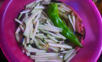 青椒炒茄条