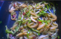 青椒炒茄条