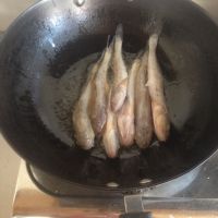 光鱼豆腐粉条汤