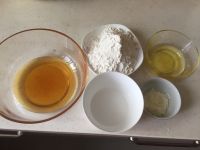 广式莲蓉月饼