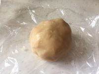 广式莲蓉月饼