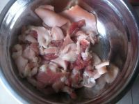 五花肉干扁豆炖粉条