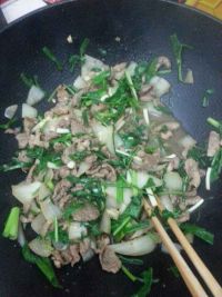 爆炒羊肉
