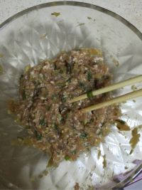 DIY-首次尝试榨菜月饼