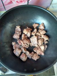 牛肉烧萝卜