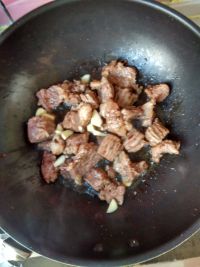 牛肉烧萝卜