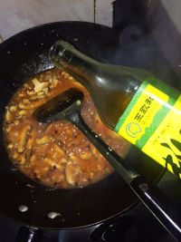 蘑菇茭白香肠肉酱意大