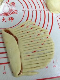 毛毛虫面包