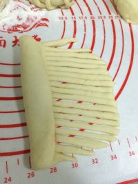 毛毛虫面包