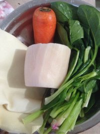菠菜牛肉粉