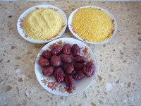 小米玉米渣枣粥