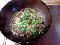 滑子菇油菜汤