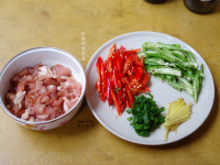 彩椒炒肉