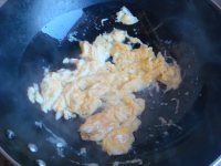 鸡蛋炒香菇蒜薹