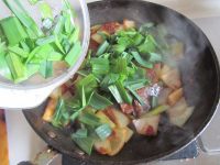 回锅牛肉