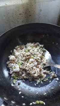 鸡肝炒米饭