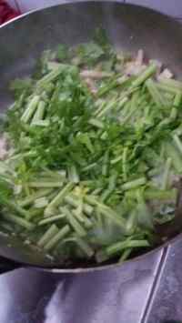 芹菜炒牛肚