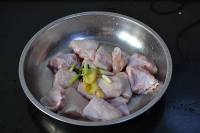 冬笋炖鸡中翅