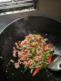 土豆丝炒肉