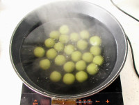 抹茶杏仁汤圆