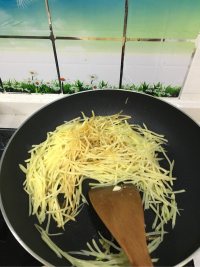 素炒土豆丝