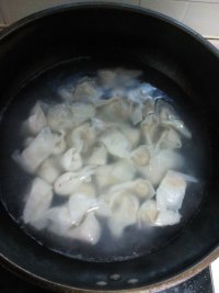 猪肉大葱馄饨