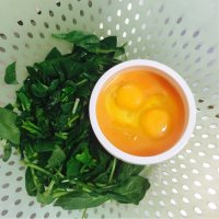 菠菜炒豆皮鸡蛋