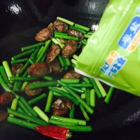 糖醋香肠蒜苗