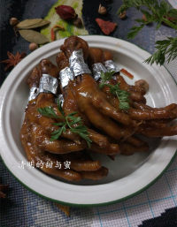 卤煮凤爪