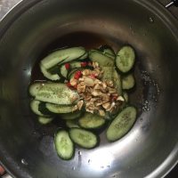 香拌花生黄瓜片