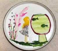 幸福慢慢靠近餐盘画