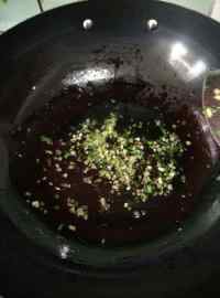 蚬子肉炖豆腐