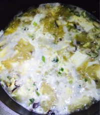 香菇豆腐鸡蛋汤