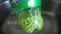 饮料瓶里的豆芽菜